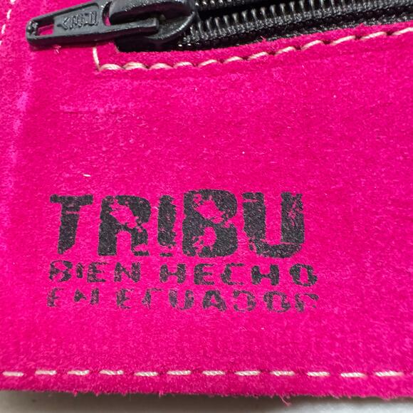 TRIBU BROWN LEATHER WALLET WITH HOT PINK ACCENTS - Picture 6 of 7